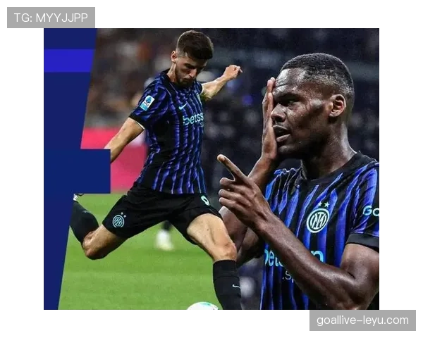 哈维·西蒙斯:新星崛起,身价飙升引足坛瞩目 哈维·西蒙斯:新星崛起,身价飙升引足坛瞩目