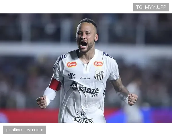 拉菲尼亚vs内马尔:技术细腻度与核心角色的进攻差距解析 拉菲尼亚vs内马尔:技术细腻度与核心角色的进攻差距解析